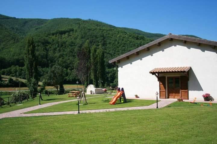 Azienda Agrituristica La Valle Del Sambuco Norcia Eksteriør bilde